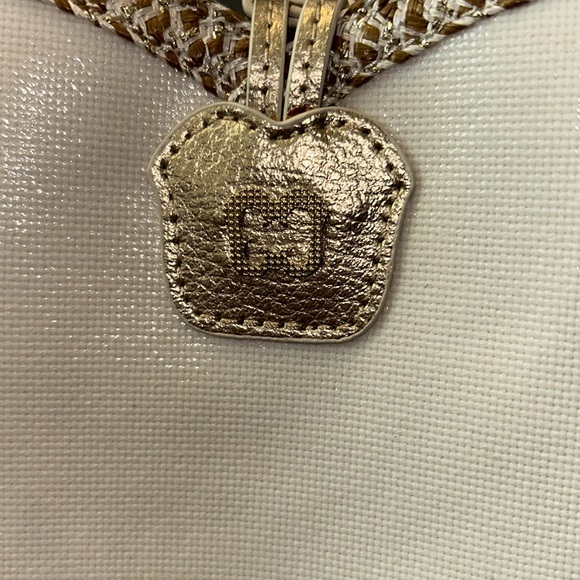 EricJavits New York tote bag. Very good condition. Gold cream, and green colors - Picture 3 of 8